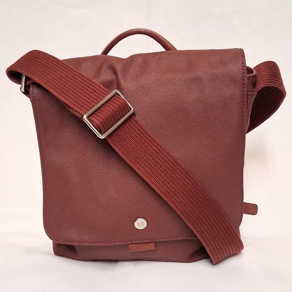 Skagen Burgundy Messenger Crossbody Bag